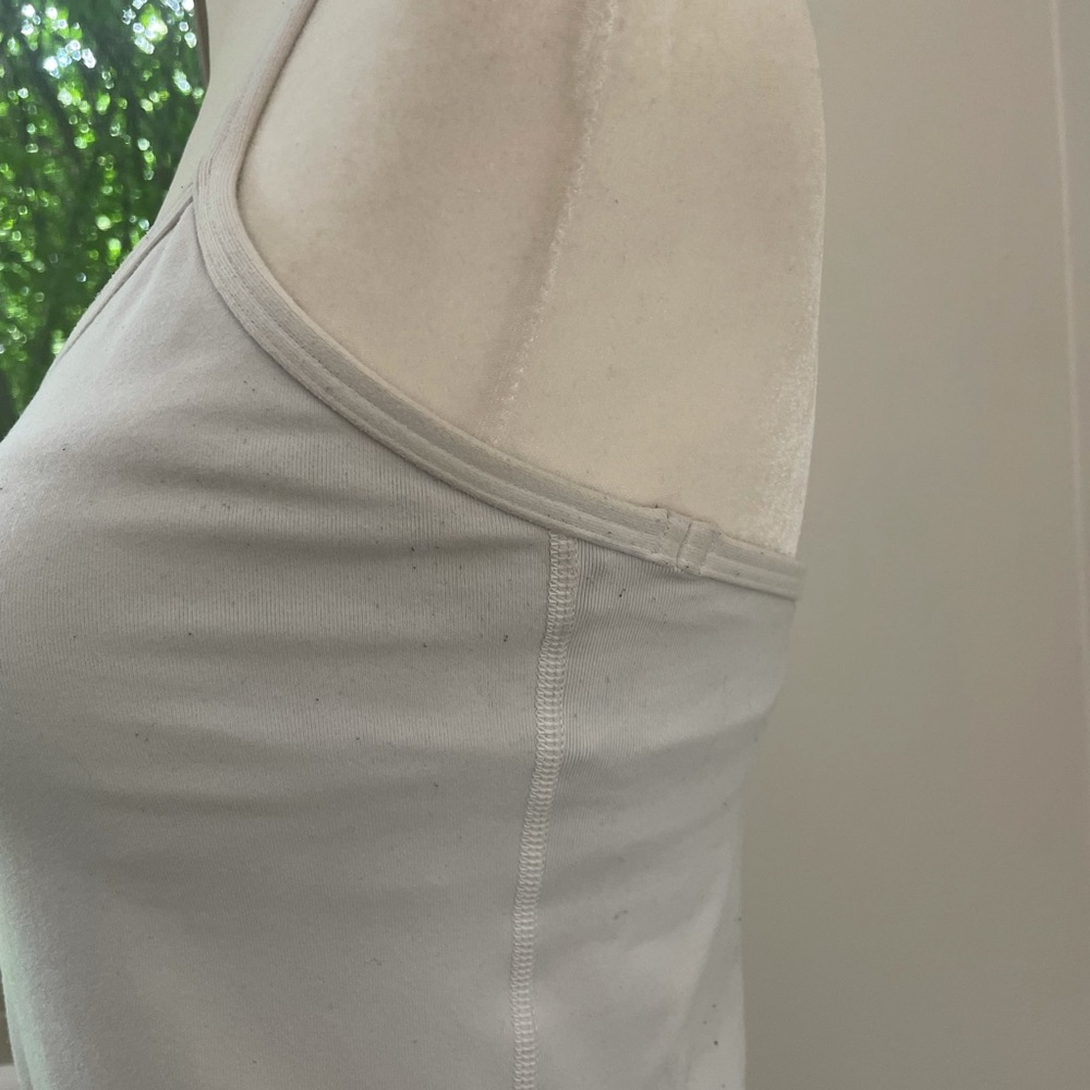 Lululemon Tank - Picture 5 of 7